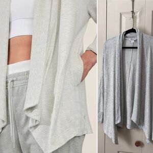 Athleta PRANAYAMA RESTORE WRAP